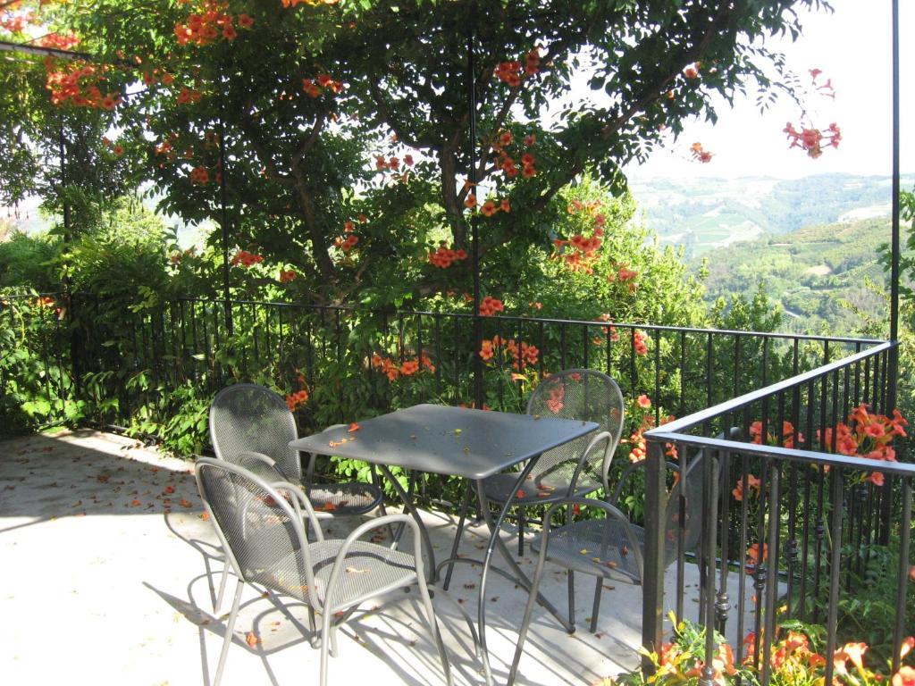 Agriturismo Cascina Serra Cossano Belbo ห้อง รูปภาพ