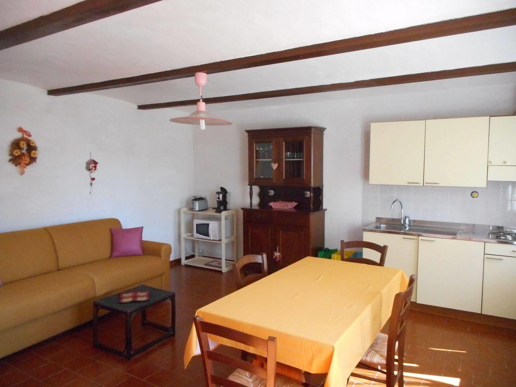 Agriturismo Cascina Serra Cossano Belbo ภายนอก รูปภาพ